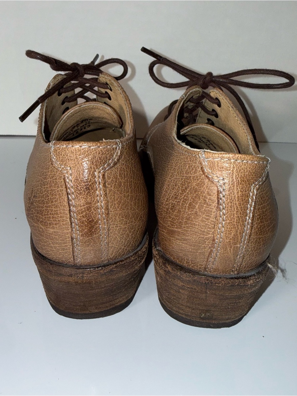 FRYE Carson Oxford leather lace up heeled dark academia bootie’s 7.5 - Picture 5 of 7